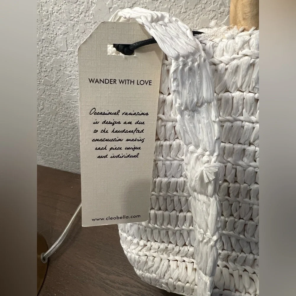 NWT Cleobella Raffia straw purse White Woven Handbag with Wooden Handles - Picture 8 of 13